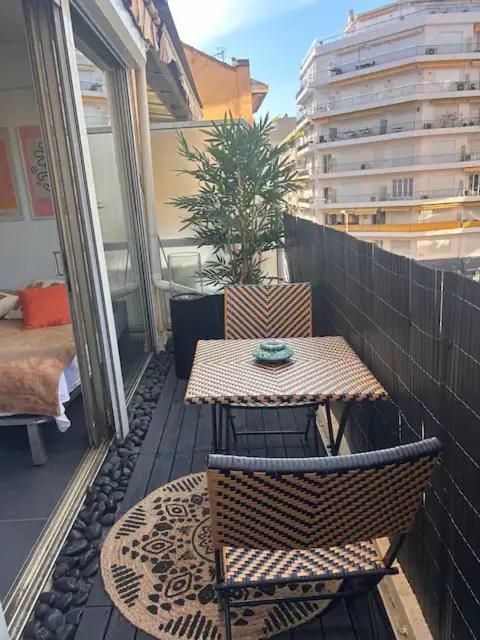 Elegant T2 Clim & Balcon - Plein Centre Cannes Exterior photo
